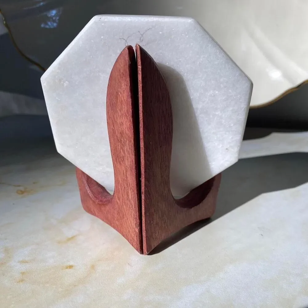 Marble Taj Mahal coaster/display